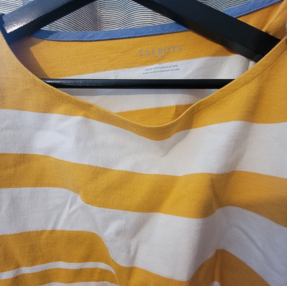 New Talbots Honey Button Top Size 1x - image 4